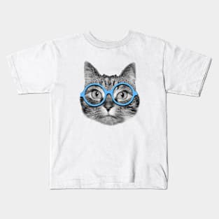 Cute hipster cat wearing big blue eyeglasses Kids T-Shirt